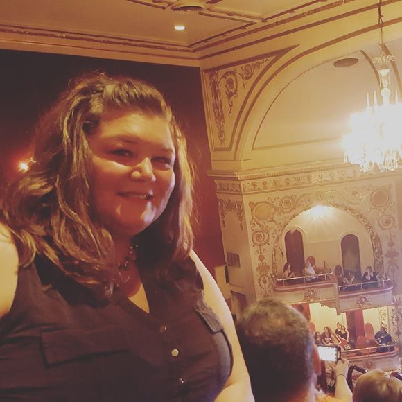 Meet your Posher, Amanda - Picture 1 of 1